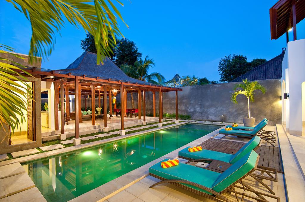Villa Amalia Legian Exterior foto